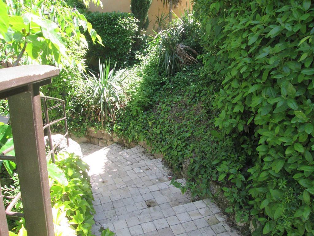 Les Chambres Du Moulin A Huile เวซง-ลา-โรแมน ภายนอก รูปภาพ