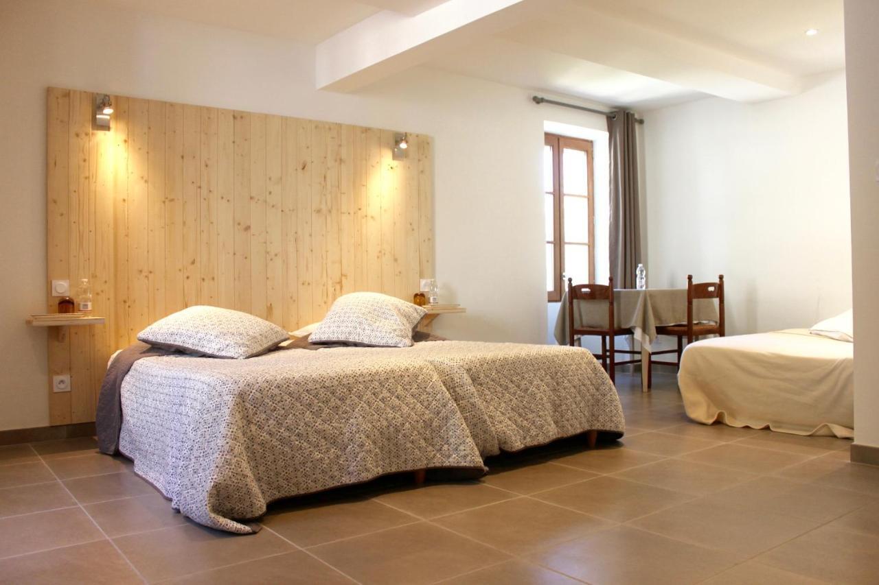 Les Chambres Du Moulin A Huile เวซง-ลา-โรแมน ภายนอก รูปภาพ